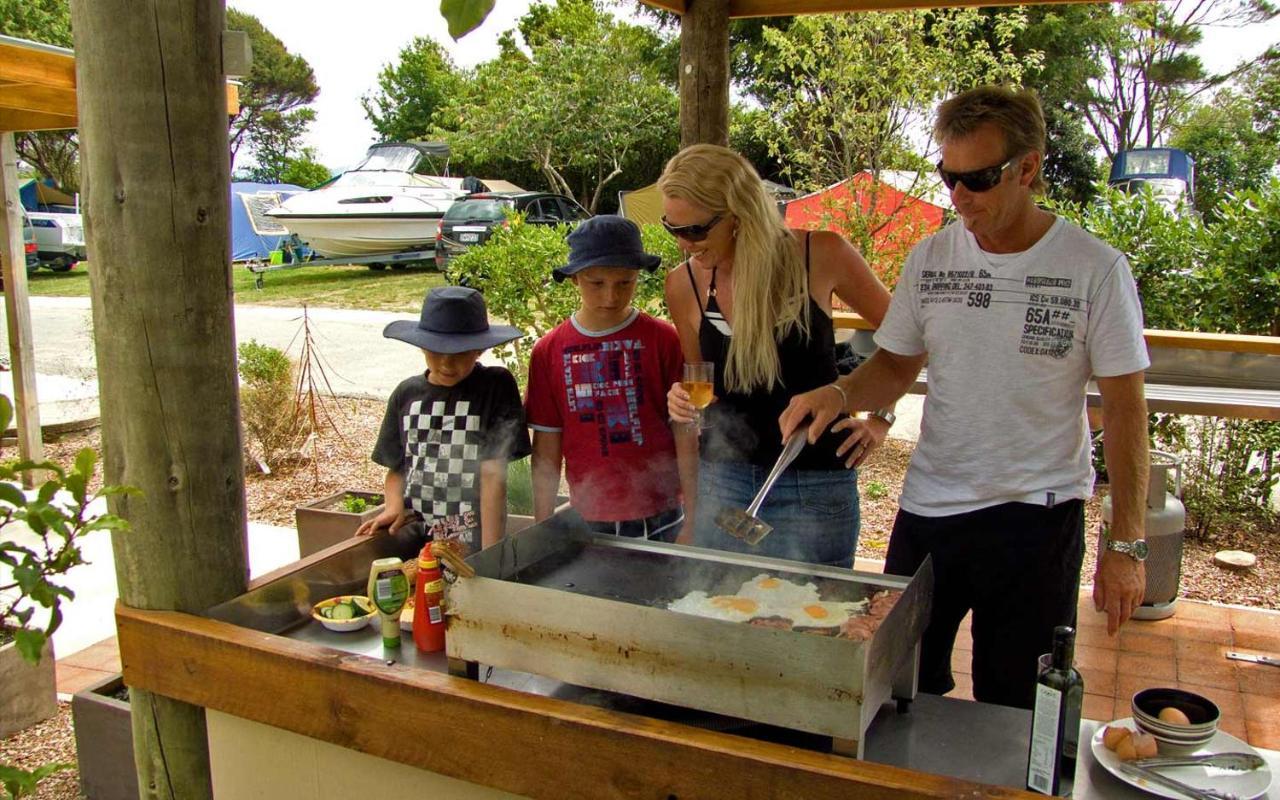 Pohara Beach Top 10 Holiday Park Eksteriør billede